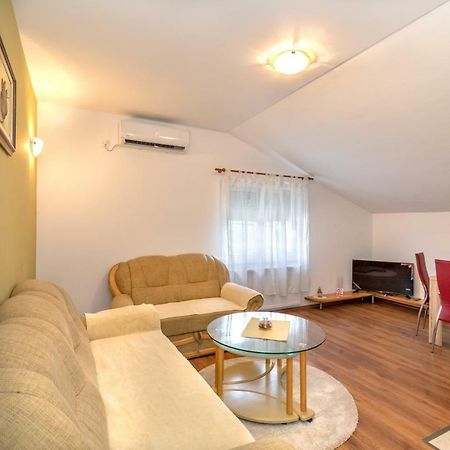 Arenta Apartments Metkovic Exterior photo