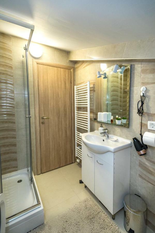 Arenta Apartments Metkovic Exterior photo