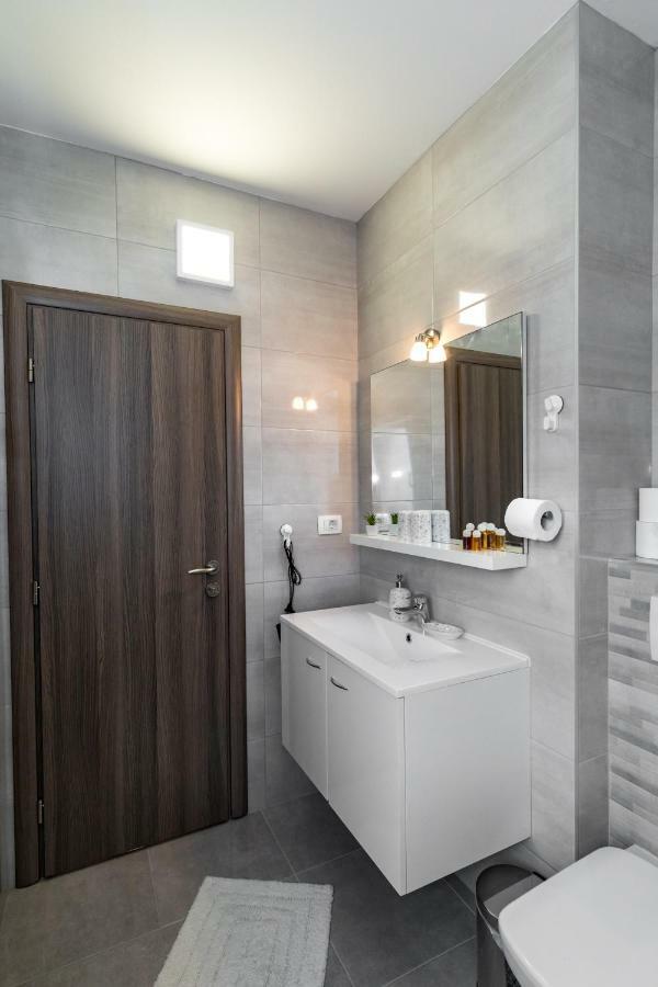 Arenta Apartments Metkovic Exterior photo